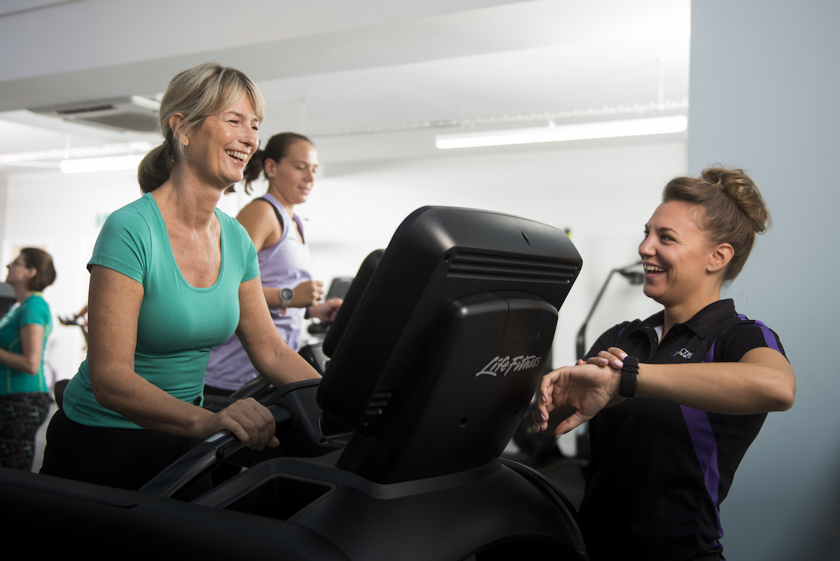 12_female_trainer_female_treadmill Anytime Fitness